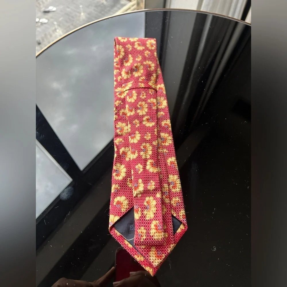 Ermenegildo Zegna Men's 100% Silk tie thanksgiving holiday christmas pattern